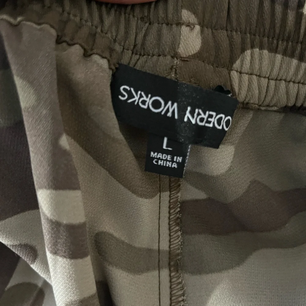 Modern Works Cargo Jogger Pants Bundle Lot 2 Size Large Olive Green Camo Utility - Picture 6 of 11
